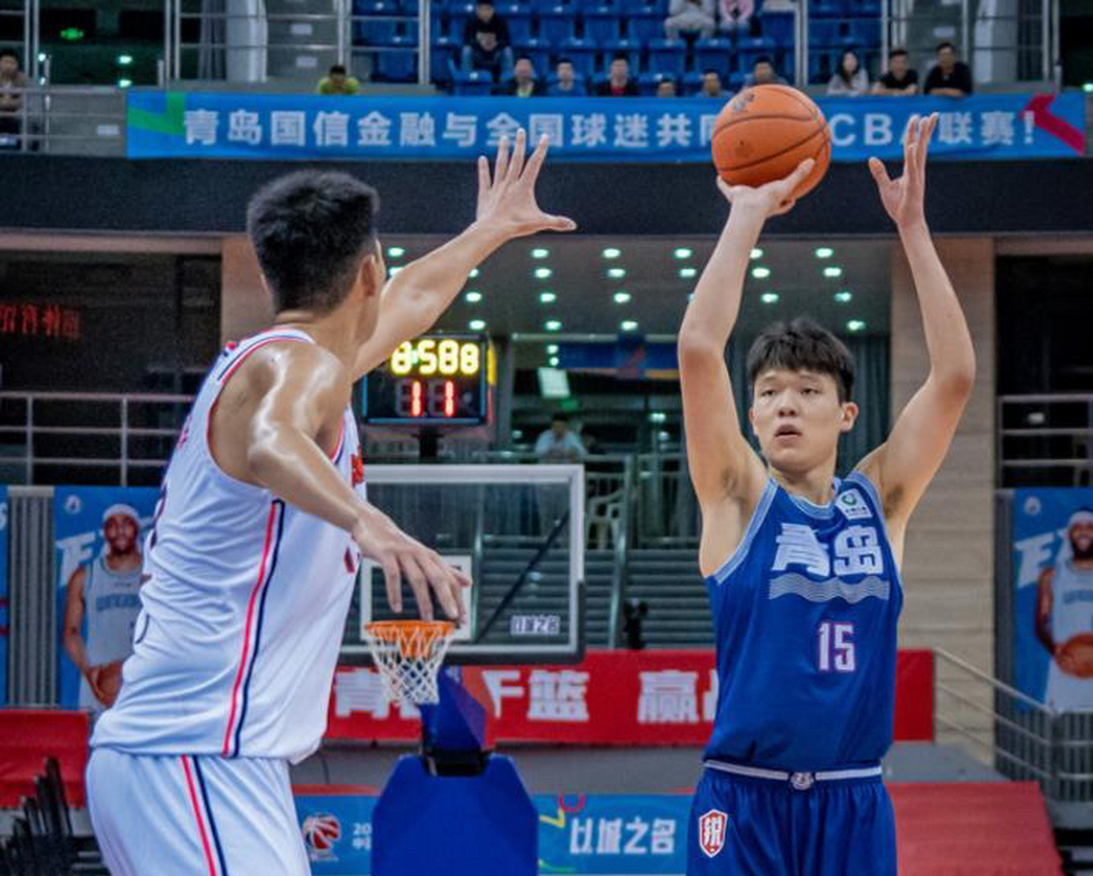 关于常规赛15分10.8篮板，杨瀚森23-24赛季精彩集锦的信息